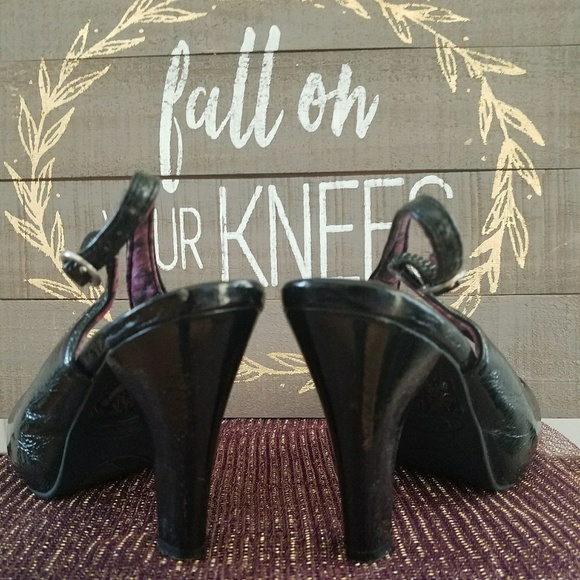 👉3 /20 CANDIES | HEELS - Picture 3 of 7